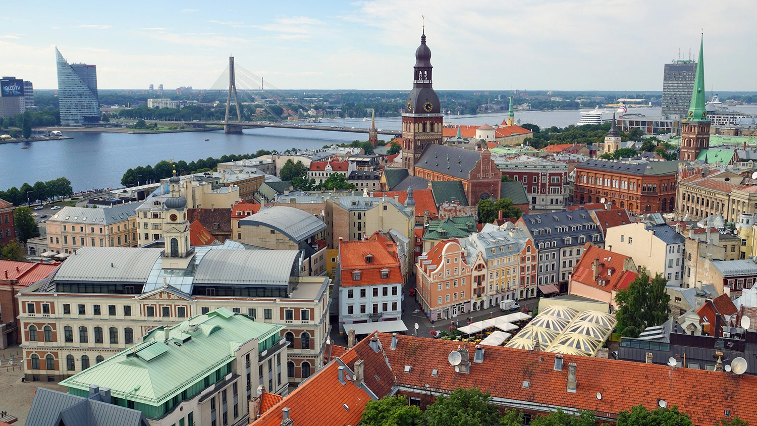 ryga - widok na stare miasto